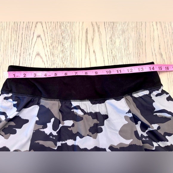 Mono B Camo Athletic Skort - Picture 4 of 5